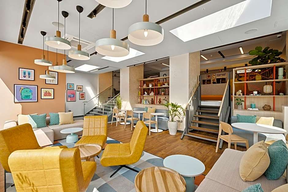 Tune Hotel Haymarket Edinburgh photo 35