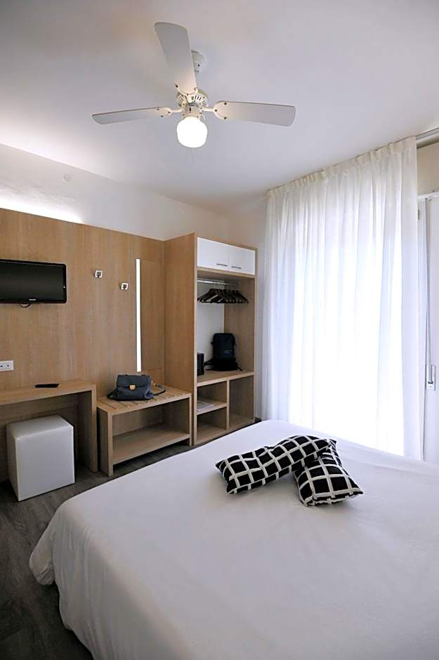Hotel Etna