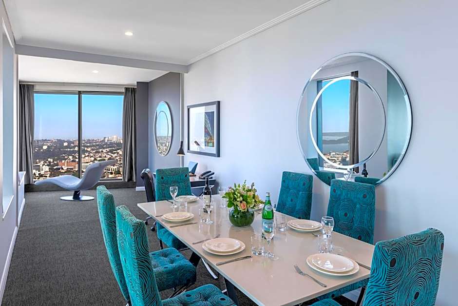Meriton Suites World Tower, Sydney