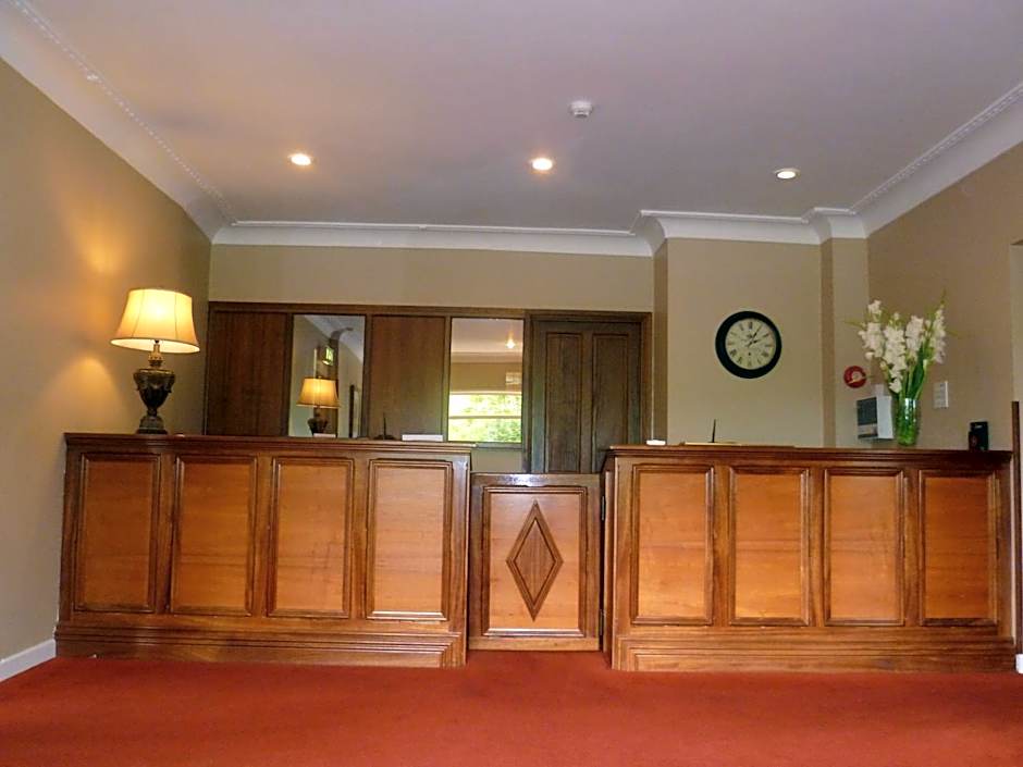 Diamond Hill Country House
