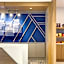 Holiday Inn Express & Suites Sarasota Bradenton