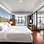 Ningbo Nantang Old Street Poning Hotel