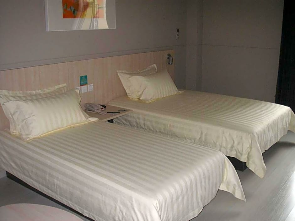 Magnotel Hotel Nanchang Minde Road Bayi Hall