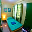 Nomads MNL Backpackers Homestay - near Airport