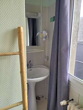Economy Double Room with Toilet on the Landing
