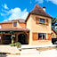 Les Cèdres du Linard, Chambres d'Hôtes B&B Near Lascaux, Montignac, Sarlat-la-Canéda, Dordogne