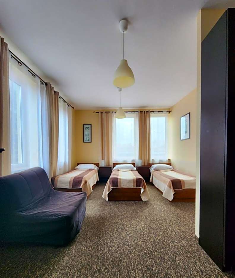 Hostel Zamość - pokoje gościnne - bezpłatny parking