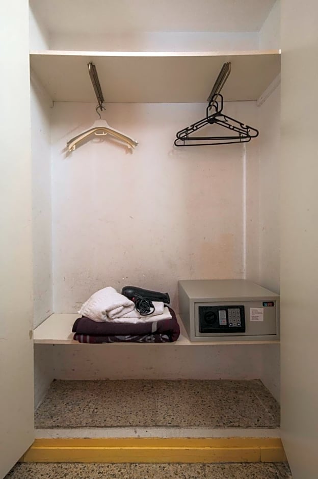 Residencia Albergue Studio