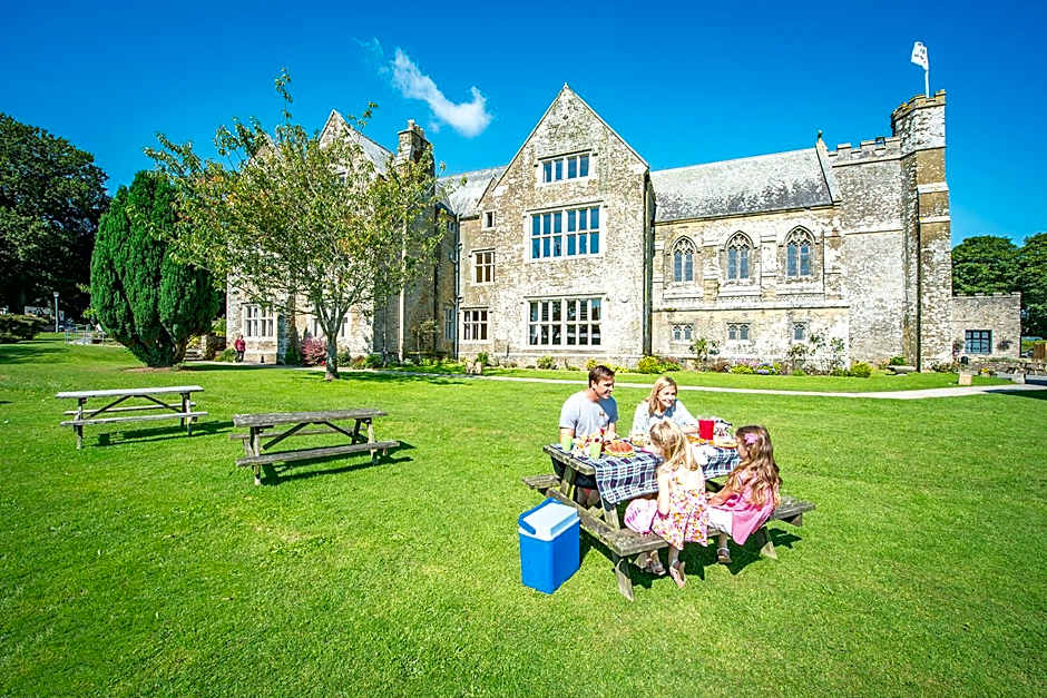 Trelawne Manor Holiday Park