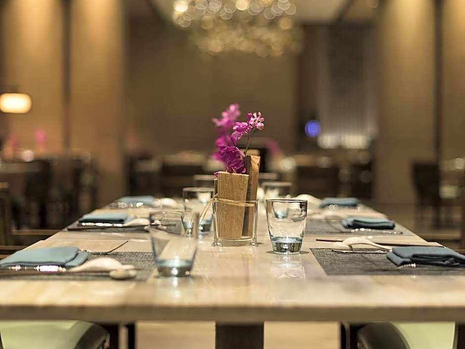 Novotel Shanghai Clover