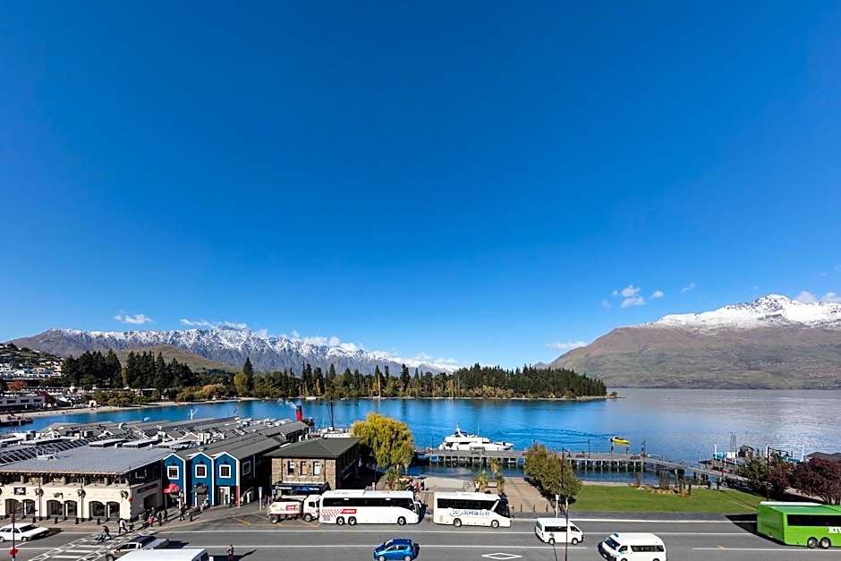 Crowne Plaza Queenstown By IHG