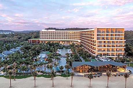 Crowne Plaza Phu Quoc Starbay By IHG