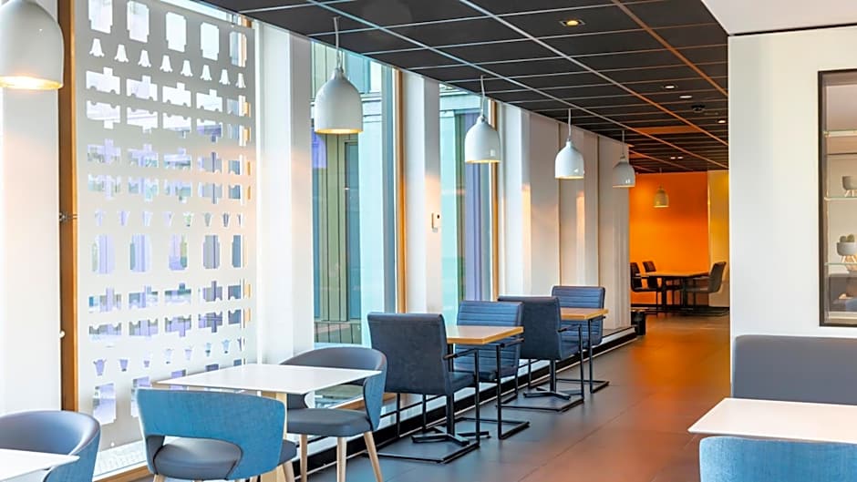 Holiday Inn Express Utrecht - Papendorp By IHG