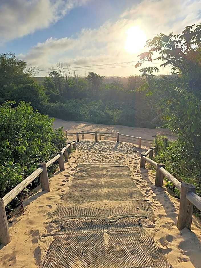 ITAÚNAS Pousada Nossa Palhoça