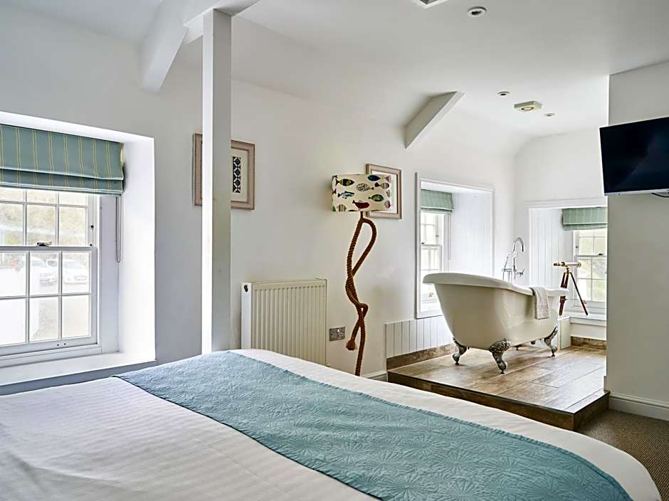 Lugger Hotel ‘A Bespoke Hotel’