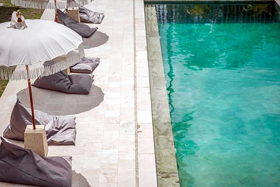 Suku Lifestyle Hotel & Villas