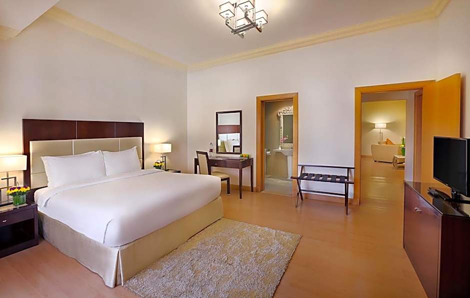 Al Safir Tower - Residence