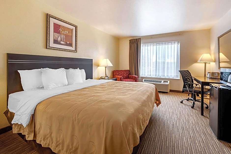 Quality Inn & Suites Limon