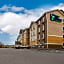 Extended Stay America Select Suites - Wichita - Airport