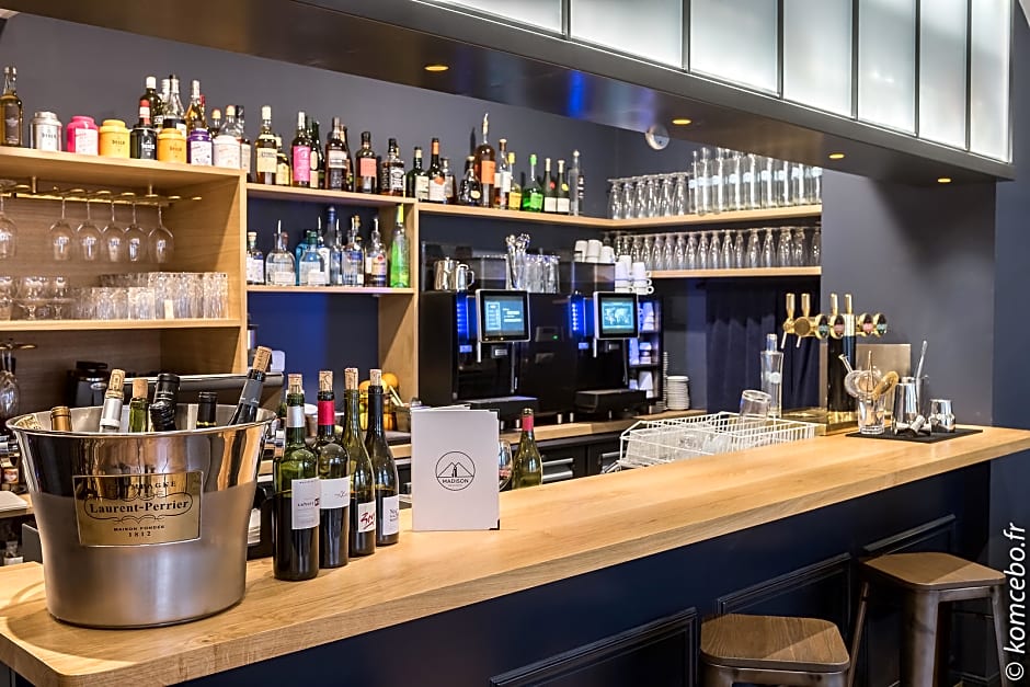 MADISON Saint Jean de Luz - Handwritten Collection