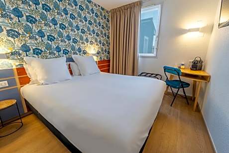 Standard Double Room - Non-Smoking