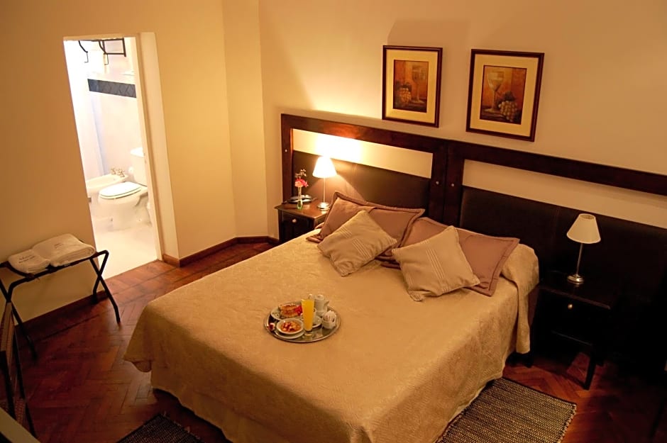 Delvino Boutique Hotel