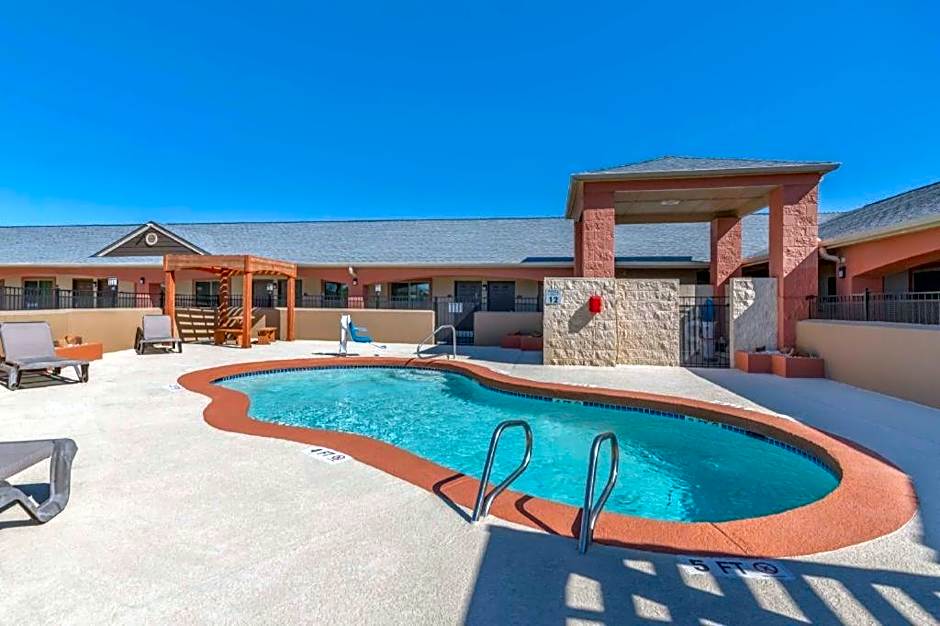 Best Western Windwood Inn & Suites