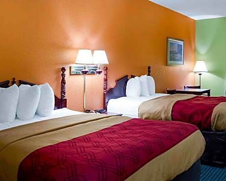 2 Double Beds, Smoking