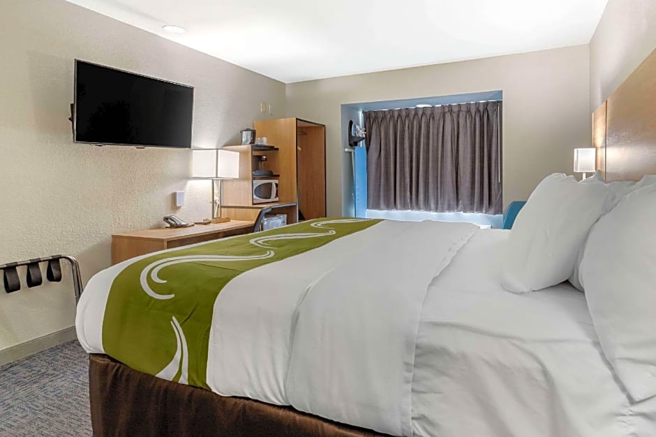 Quality Inn Downtown - near Market Square