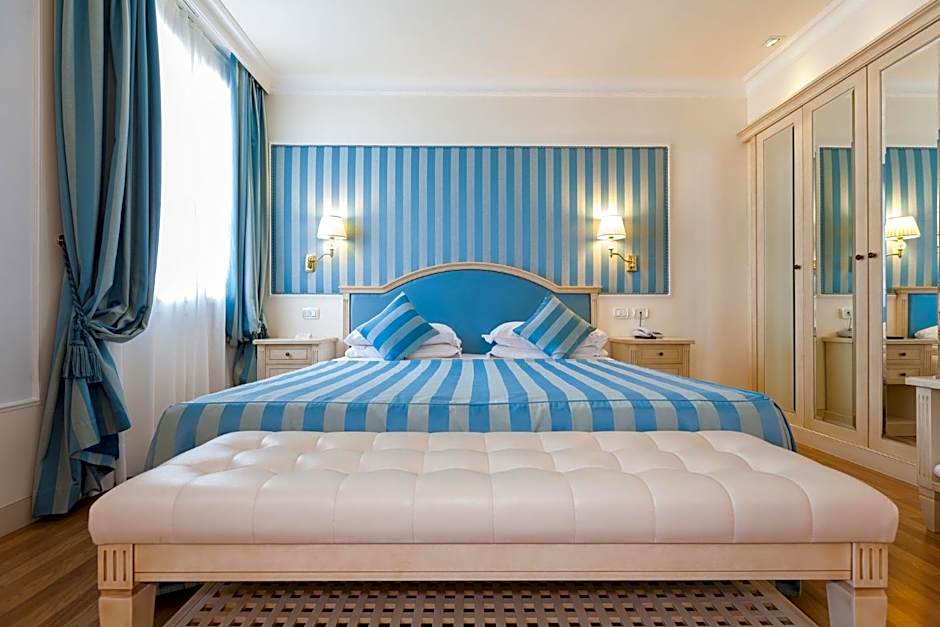 Hotel Italia Palace
