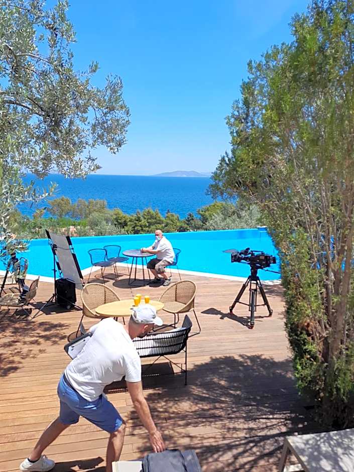 Yialasi Hotel