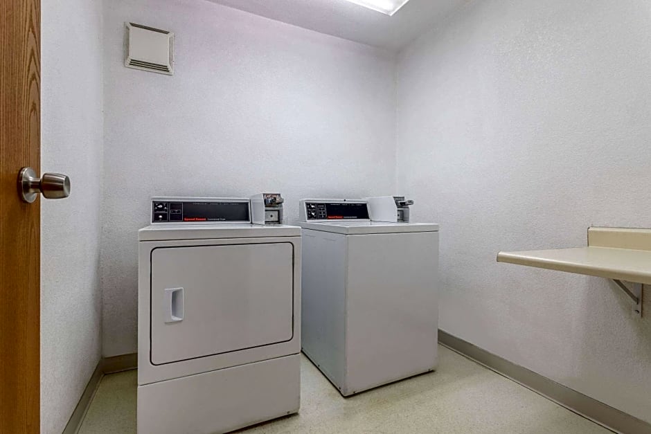 Super 8 by Wyndham The Dalles OR