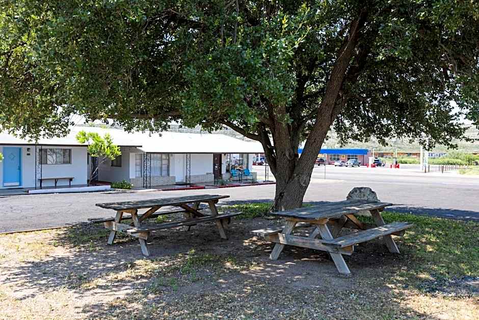Desert Air Motel