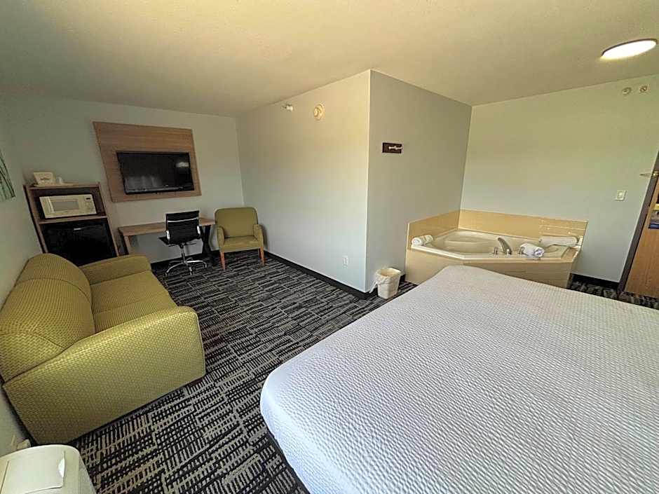 Jacksonville Inn & Suites
