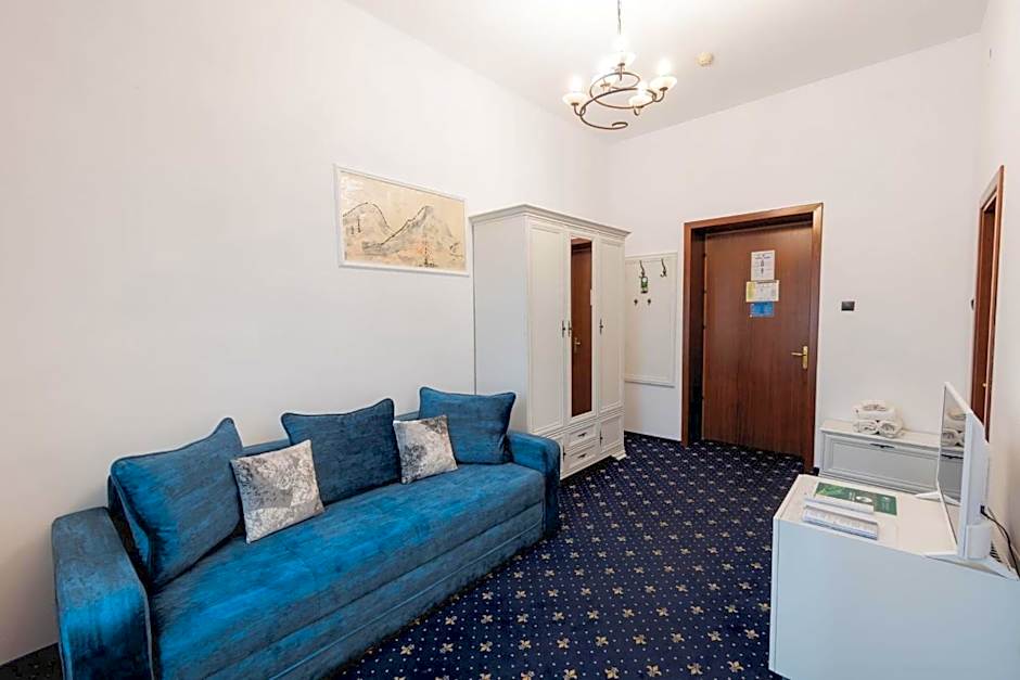 Hotel Carol - Vatra Dornei