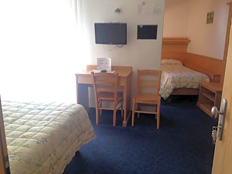 Quadruple Room with Balcony