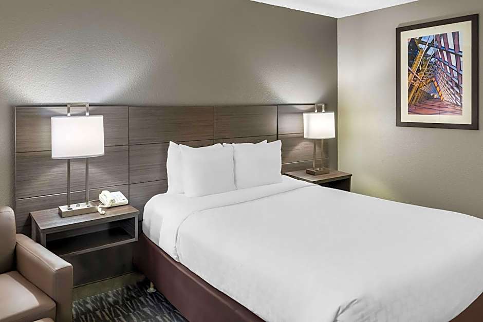 SureStay Hotel by Best Western SeaTac Airport North