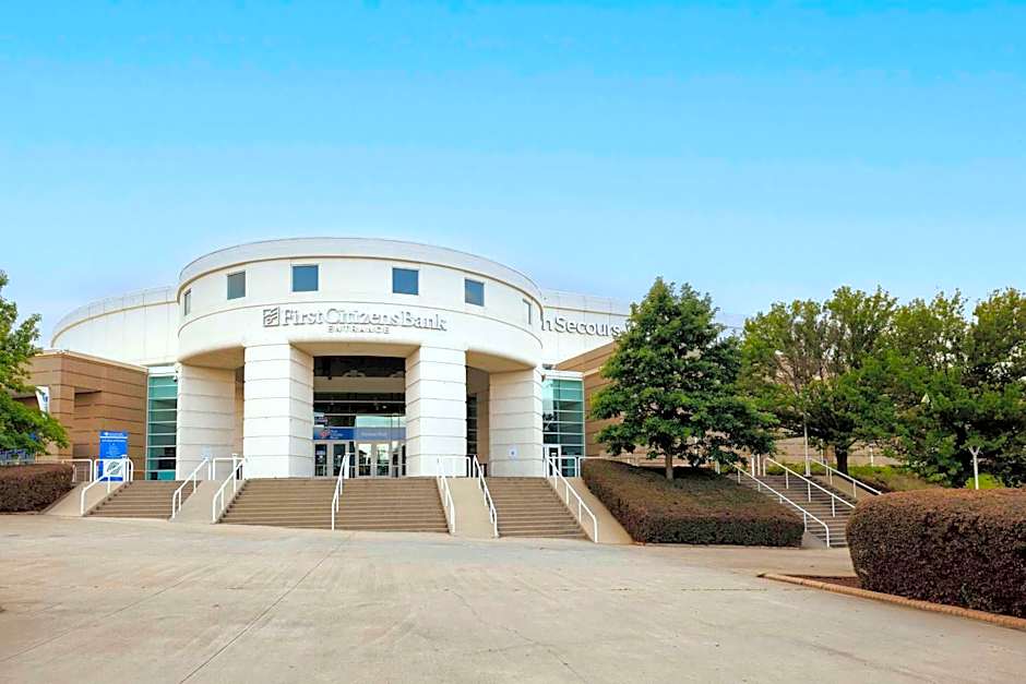 Hilton Greenville