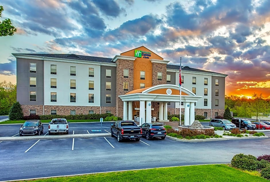 Holiday Inn Express & Suites Morristown By IHG