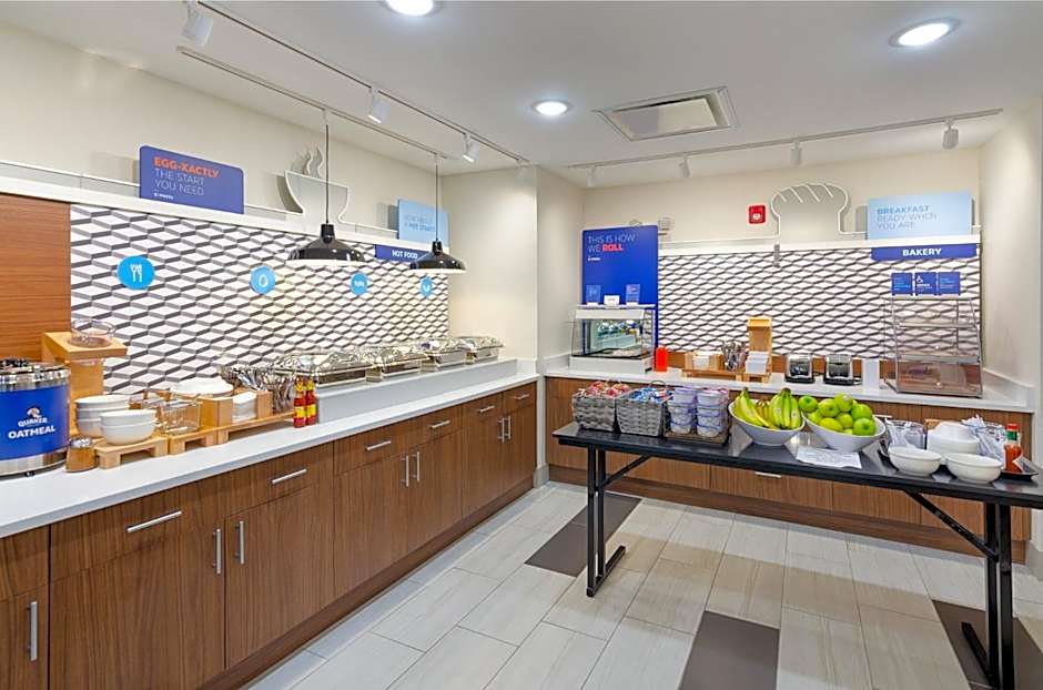 Holiday Inn Express And Suites Abingdon By IHG