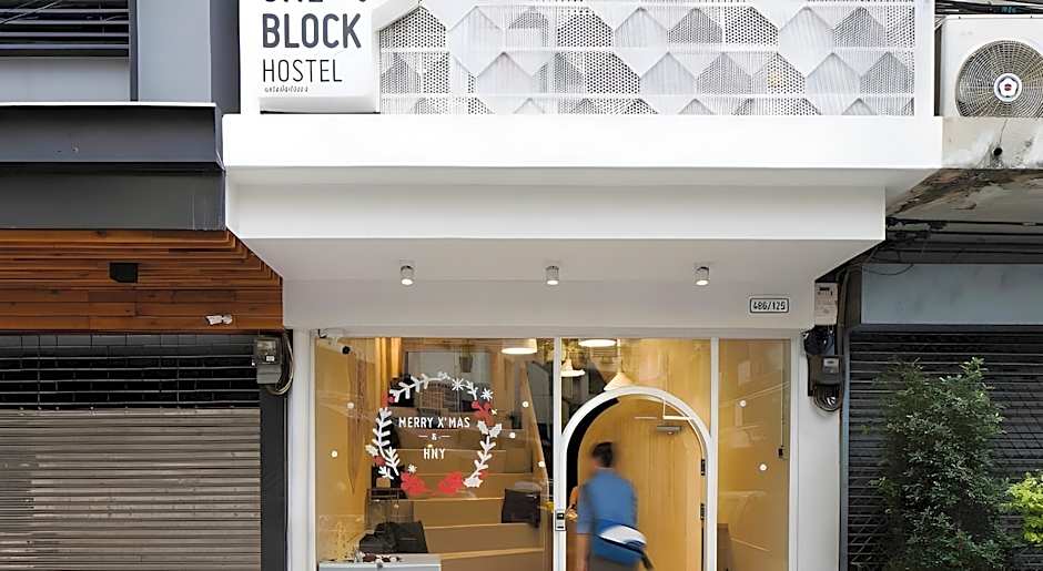 Bed One Block Hostel