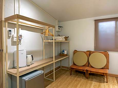 Japanese-Style Room