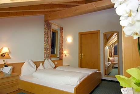 Berghotel Single Room