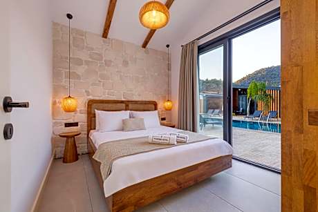 Suite with Private Pool