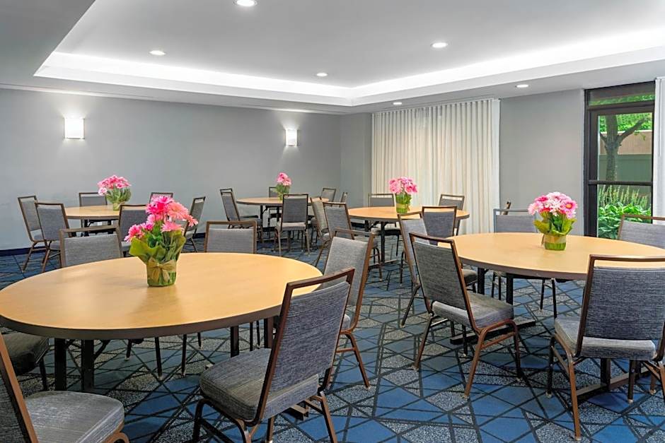 Courtyard by Marriott Danbury