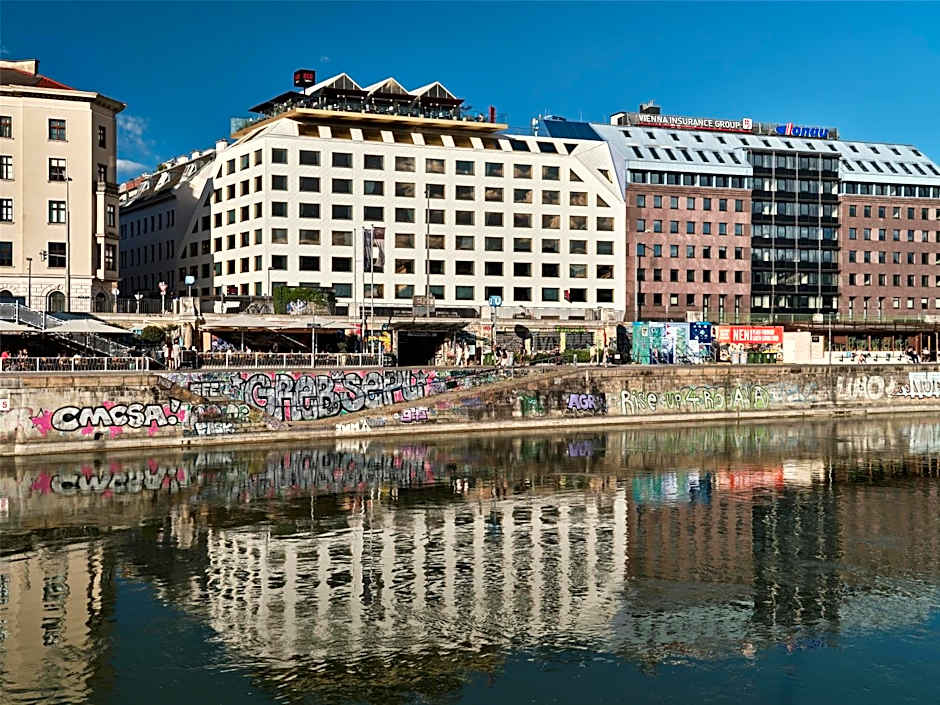 Radisson RED Hotel, Vienna