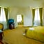 Savoy Westend Hotel