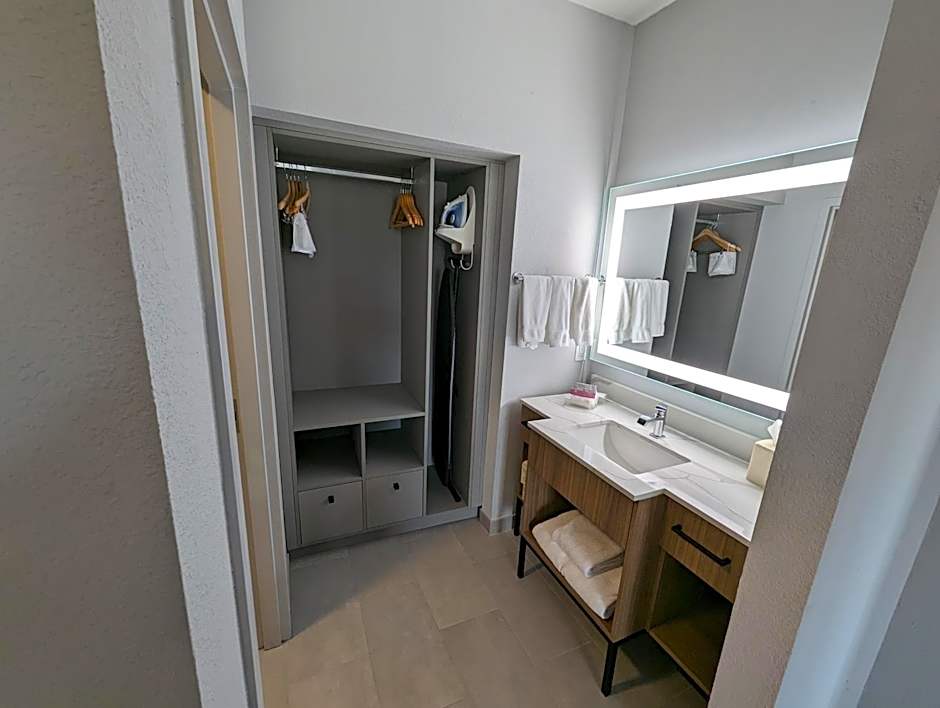 Homewood Suites By Hilton Beaumont, Tx
