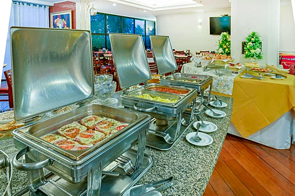 Dan Inn Campinas Cambuí - Um Hotel Clássico Em Campinas