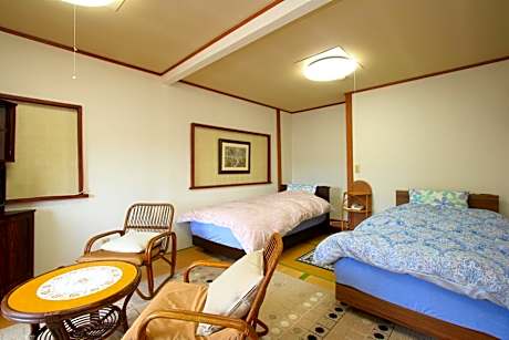 Twin Room with Shared Bathroom